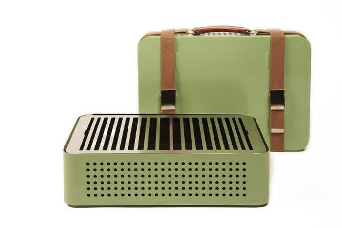 Mon Oncle Suitcase-Shaped Portable BBQ Grill