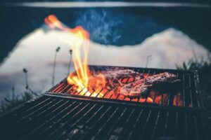 What are the common problems that occur when grilling?